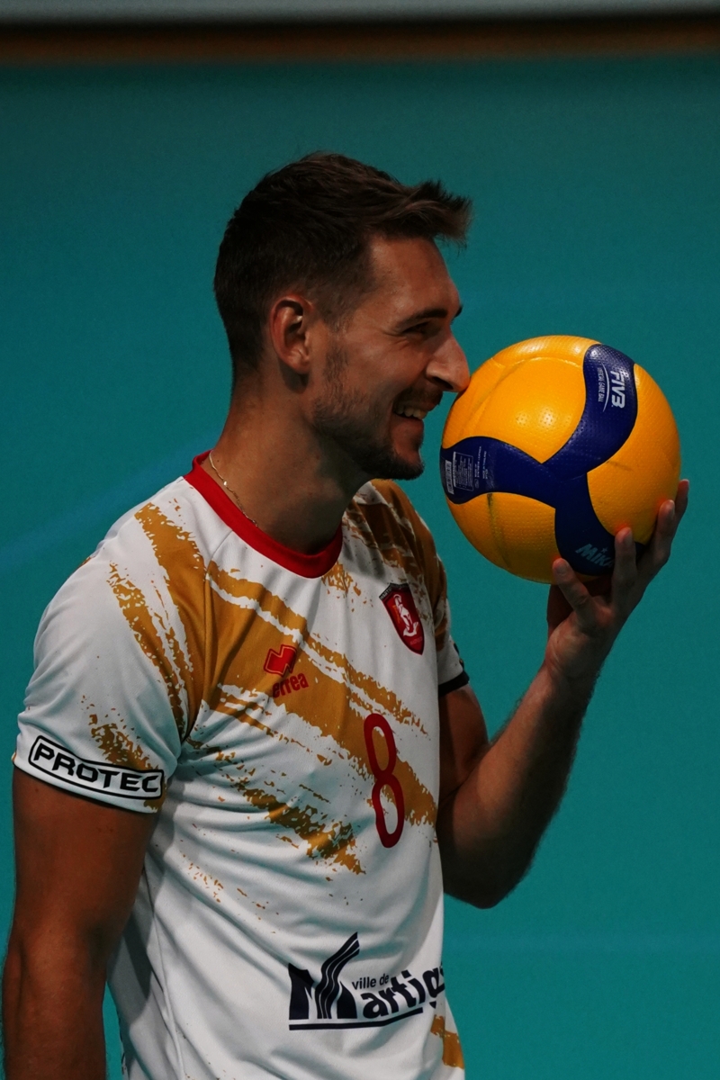 Les Avatiques s’imposent 3-0 face à France Avenir à Grans !
