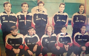 Martigues Volley 1987 : vu chez un commerçant ! 
