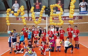 Stage de Pâques : des jeunes,des sourires et du Volley ! 