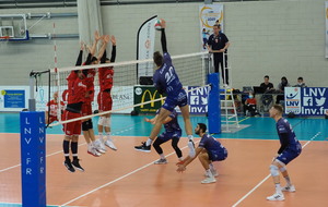 Saint-Jean d'ILLac 3/1 Martigues. Quel combat ! 