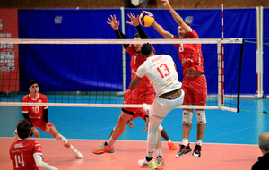 MVB 3/2 Cannes: Les trois premiers du championnat sont tombés à Julien Olive