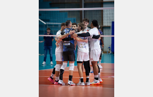 Une victoire pour conclure l’année en tête — Belles fêtes à tous !