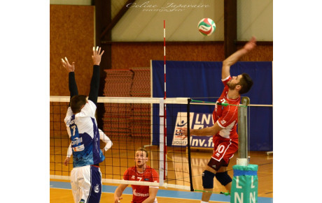 Martigues 3-1 Saint-Nazaire. Bon début de Pouley