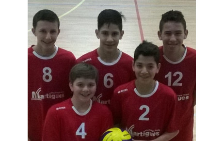 M15 plateau 4x4 à Lambesc. 