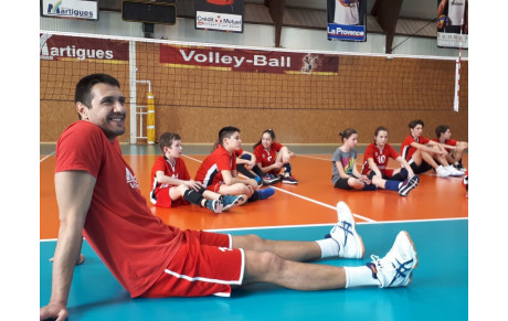 Nos jeunes en stage avec les « grands » pour l’animation 