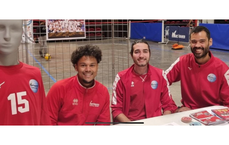 Martigues Volley à la  journée des associations 